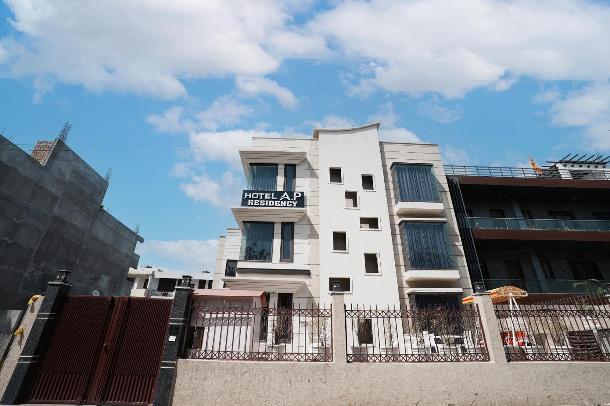Hotel A.P Residency غورغاون المظهر الخارجي الصورة